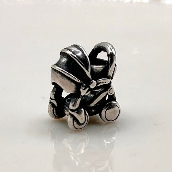 TROLLBEADS Sweet Dreams Silver Bead LAA 925S NEW! Baby Stroller - Picture 2 of 5